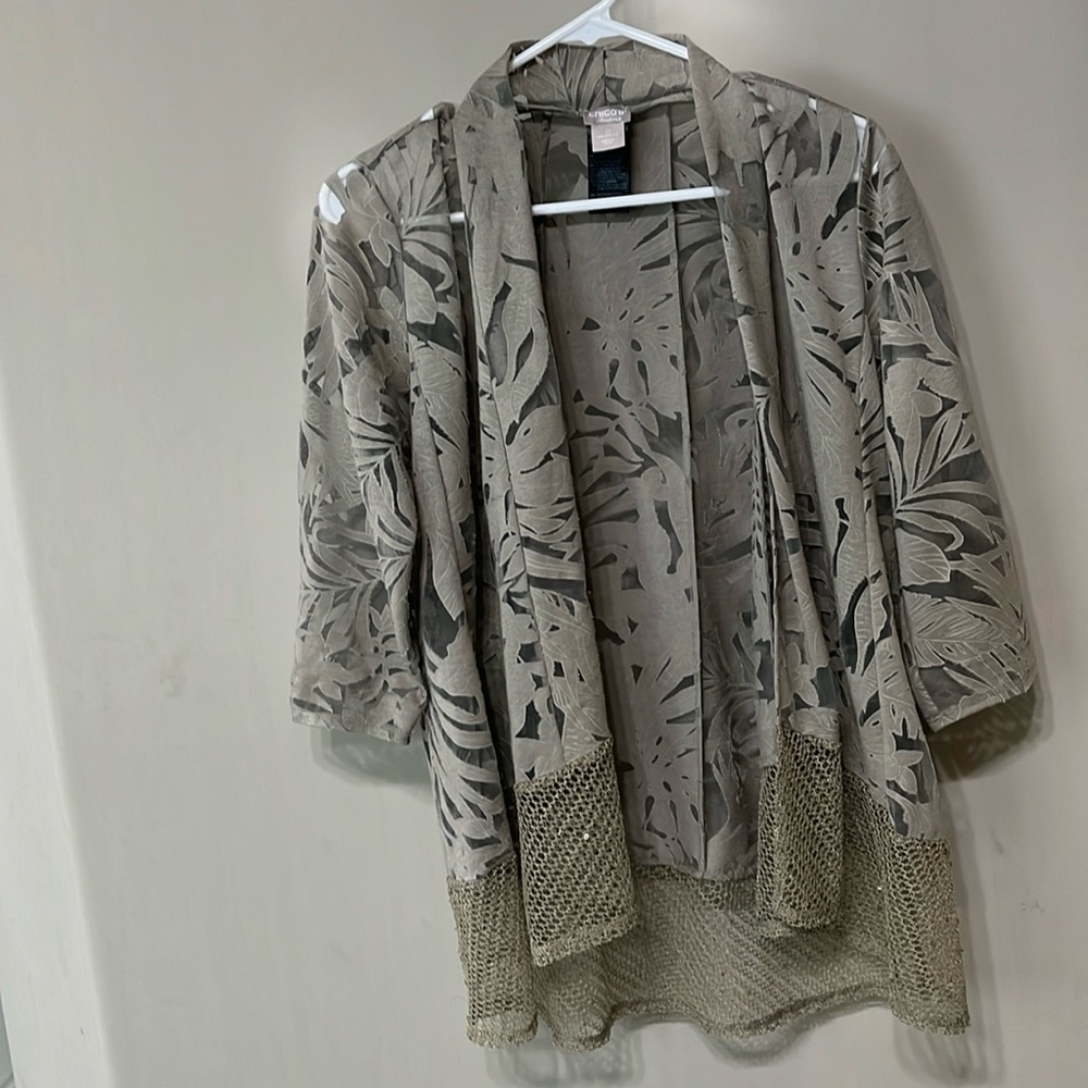 Chico size 0 lightweight cardigan